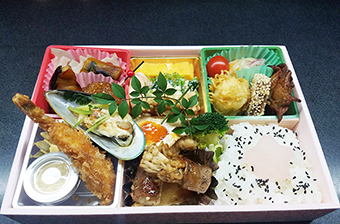 お弁当｜鉢盛｜さくらさくら